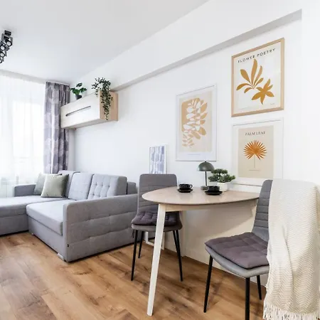 Flora Center Appartement *